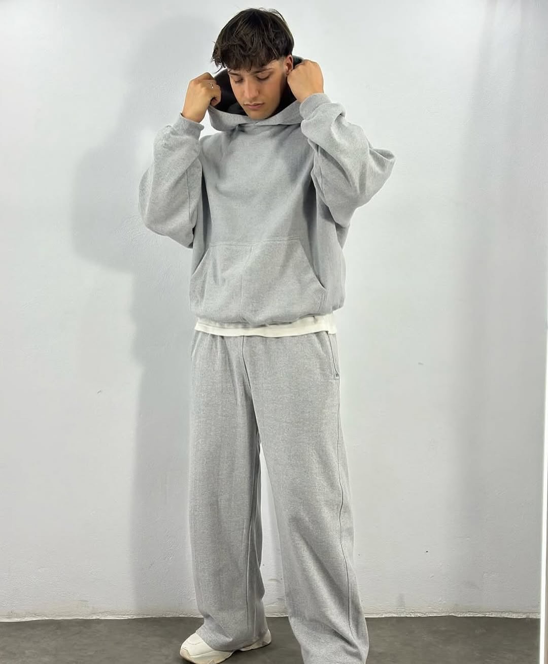 ENSBMLE HOODIE + BAGGY SWEAPANTS